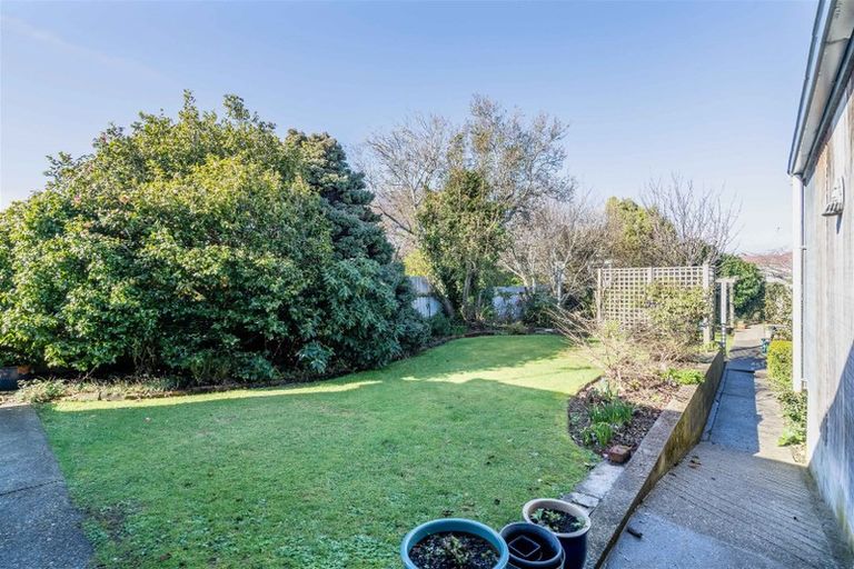 Photo of property in 19 Herriot Street, Richmond, Invercargill, 9810