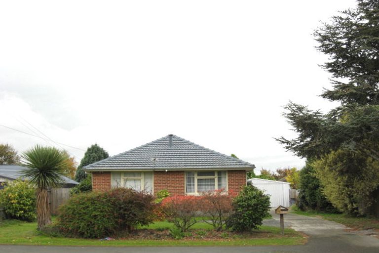 Photo of property in 76 Northcote Road, Northcote, Christchurch, 8052
