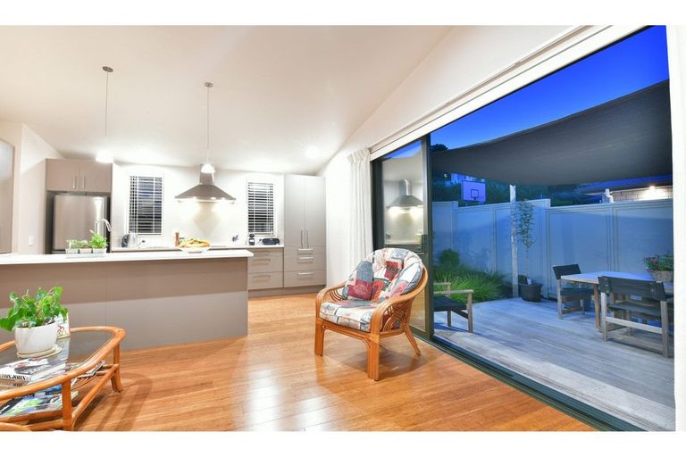 Photo of property in 26 Bayview Park Lane, Orewa, 0931