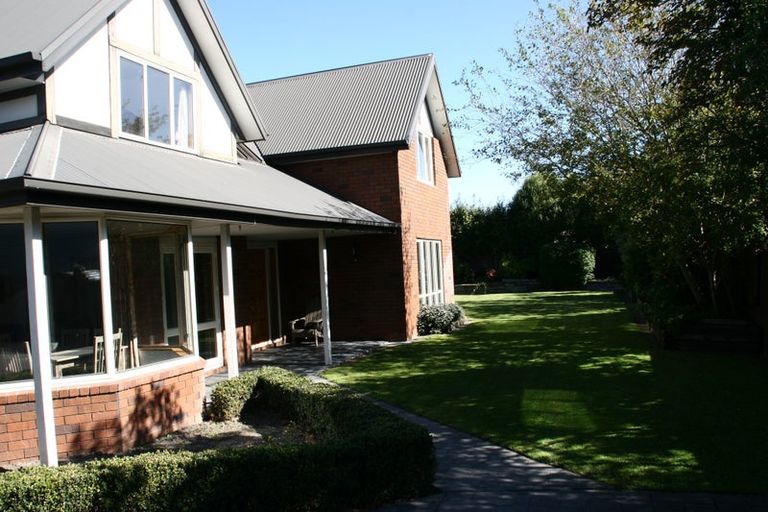 Photo of property in 75 Condell Avenue, Papanui, Christchurch, 8053