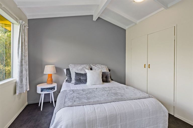 Photo of property in 673 East Coast Road, Browns Bay, Auckland, 0630