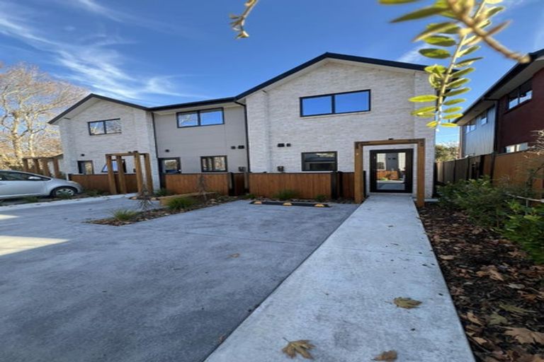 Photo of property in 1/9 Matata Place, Dallington, Christchurch, 8061