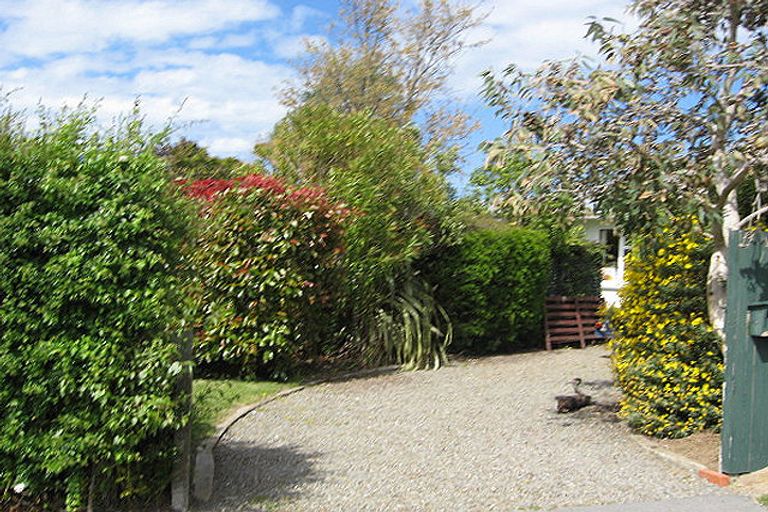 Photo of property in 1a Church Street, Amberley, 7410