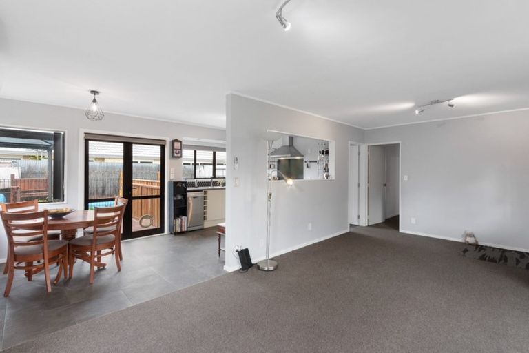 Photo of property in 309b Fenwick Street, Mayfair, Hastings, 4122