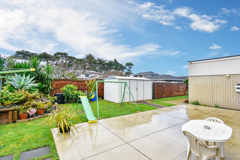 Photo of property in 78 Carnoustie Drive, Wattle Downs, Auckland, 2103