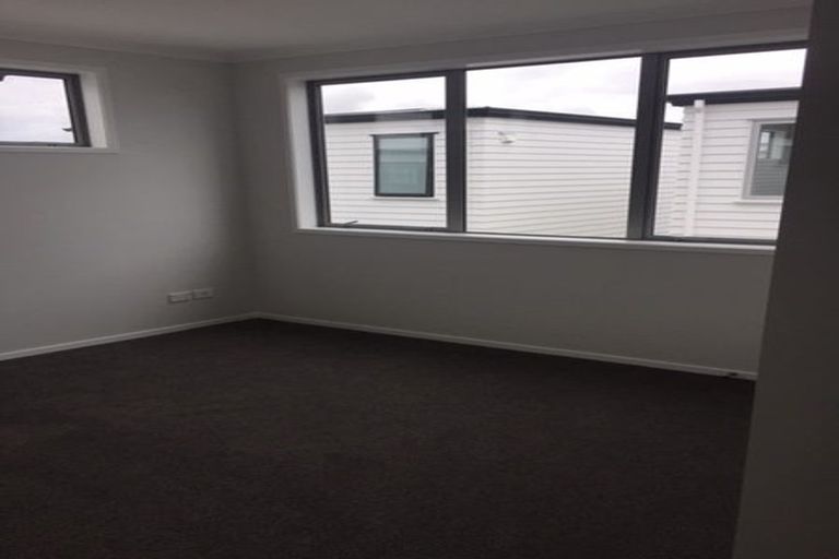 Photo of property in 6/15 Scott Road, Hobsonville, Auckland, 0616