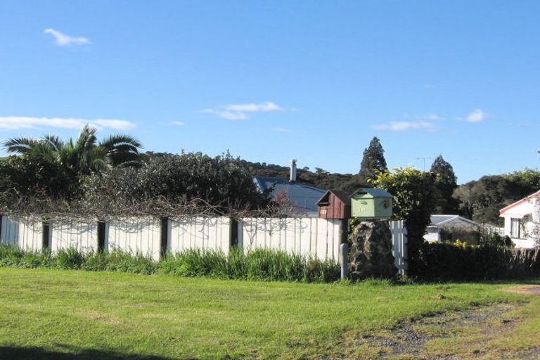 Photo of property in 23 Haruru Falls Road, Haruru, 0204