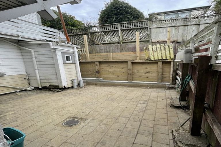 Photo of property in 28 Macdonald Crescent, Te Aro, Wellington, 6011