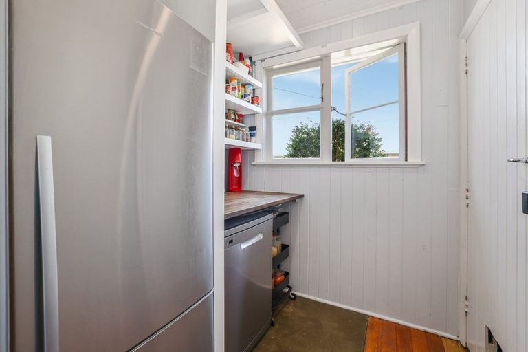 Photo of property in 12 Aldersley Street, Richmond, Christchurch, 8013