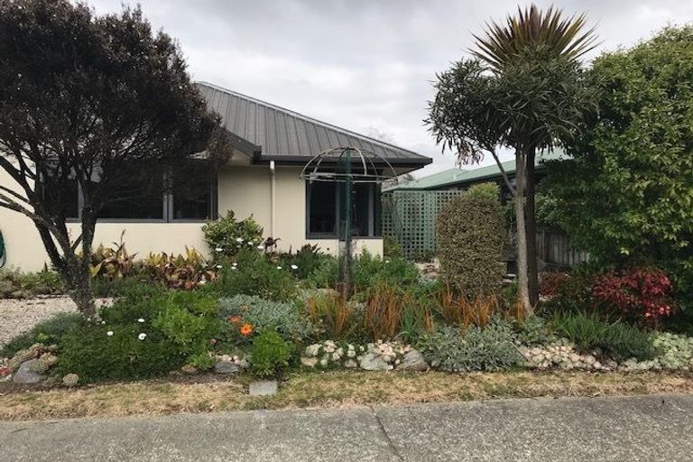 Photo of property in 73 Iwa Street, Mapua, 7005