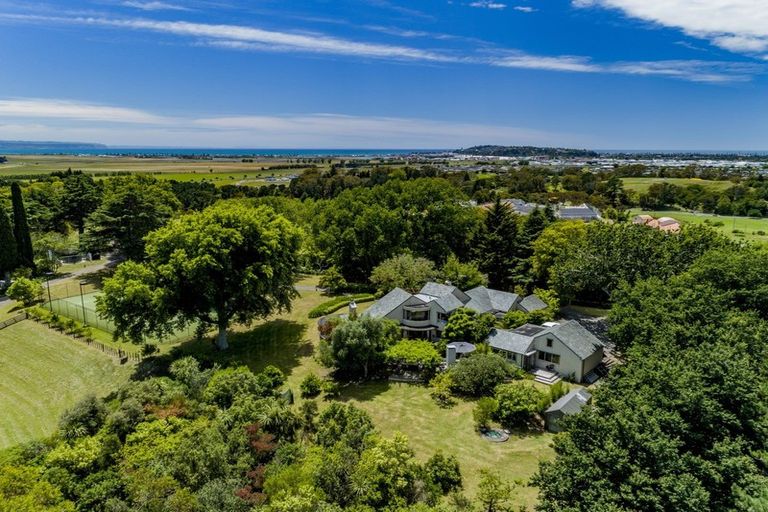Photo of property in 124 Puketitiri Road, Poraiti, Napier, 4182