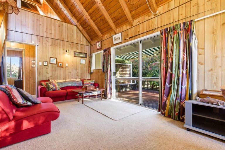 Photo of property in 3 Rangimoana Avenue, Motuoapa, 3382