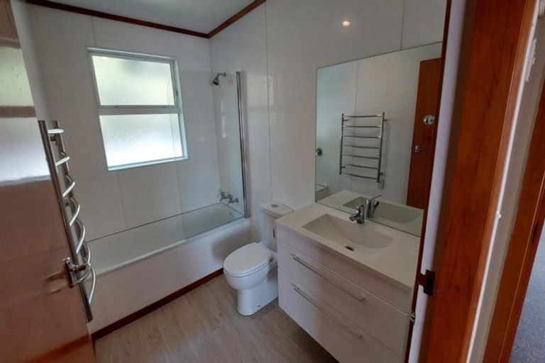 Photo of property in 6a Meldrum Place, Bishopdale, Christchurch, 8051