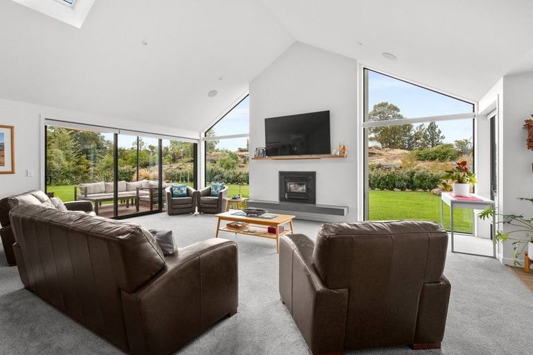 Photo of property in 98 Aronui Road, Bridge Hill, Alexandra, 9320