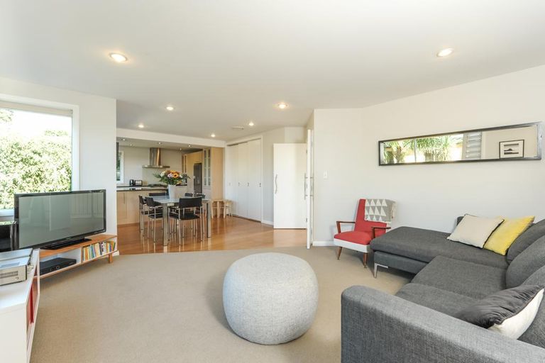 Photo of property in 285a Titirangi Road, Titirangi, Auckland, 0604