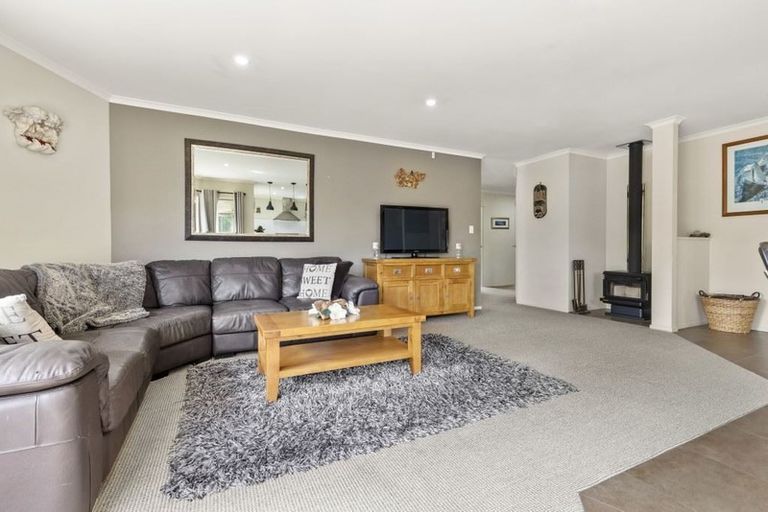 Photo of property in 237 Stoney Creek Road, Kaukapakapa, 0873