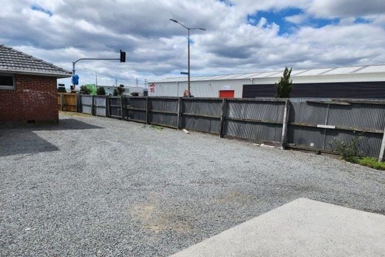 Photo of property in 112 Hansons Lane, Upper Riccarton, Christchurch, 8041
