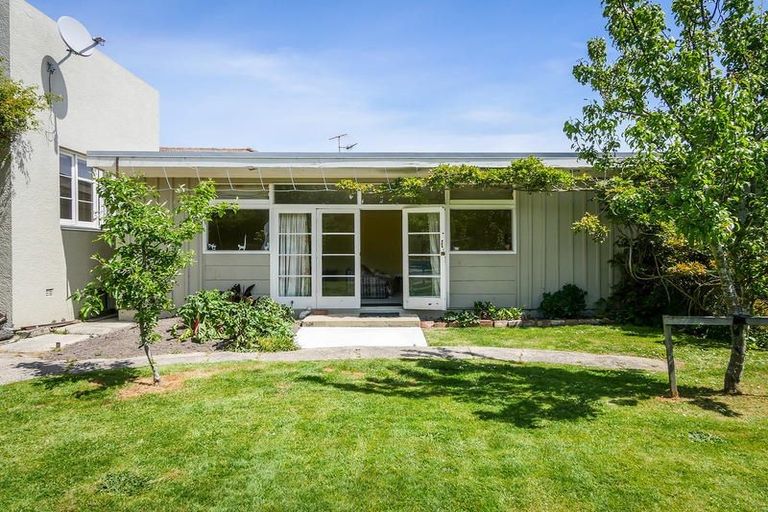 Photo of property in 3 Sunbury Street, Andersons Bay, Dunedin, 9013