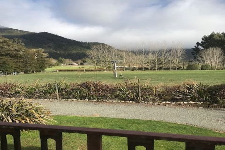 Photo of property in 43 Porika Road, Rotoroa, Murchison, 7077