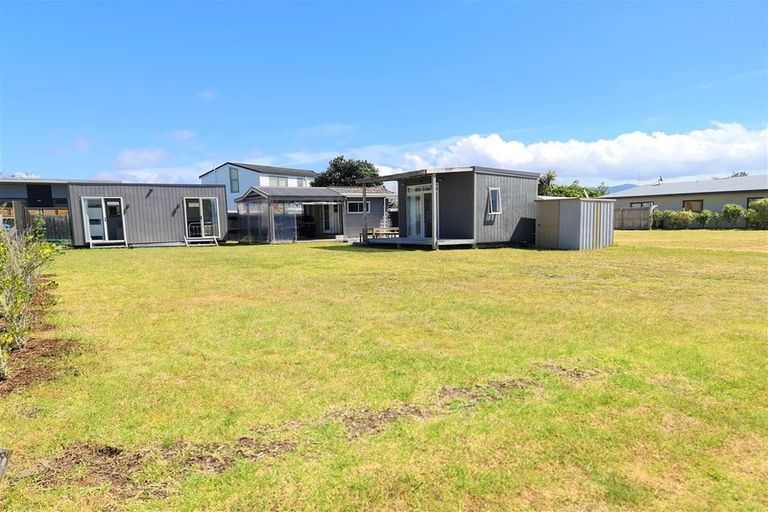 Photo of property in 142 The Fairway, Matarangi, Whitianga, 3592