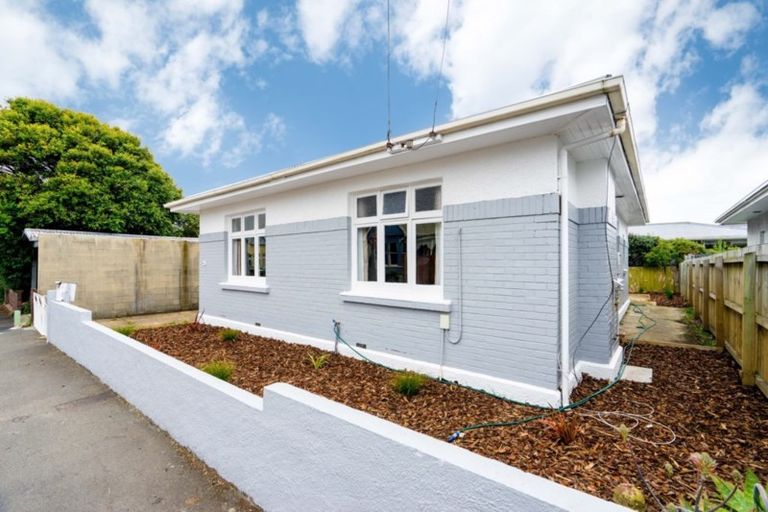 Photo of property in 41 Oxford Street, South Dunedin, Dunedin, 9012