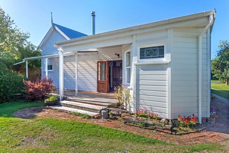 Photo of property in 52 Gordon Street, Mangapapa, Gisborne, 4010