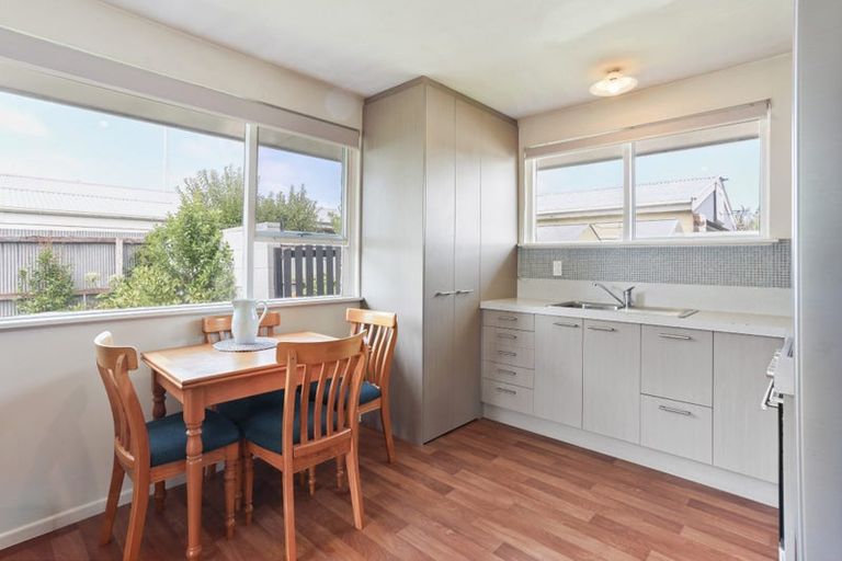 Photo of property in 11 Freebairn Street, Redwood, Christchurch, 8051