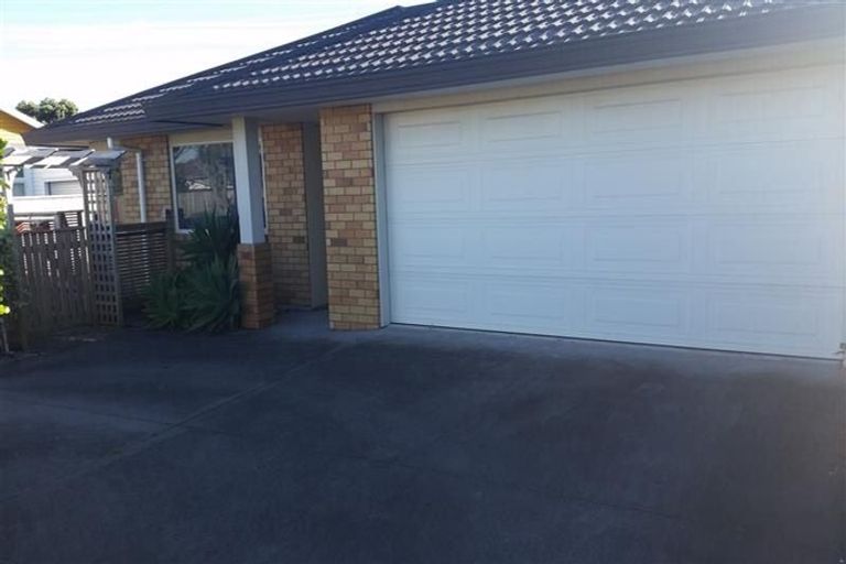 Photo of property in 1/213 Coronation Avenue, Welbourn, New Plymouth, 4310