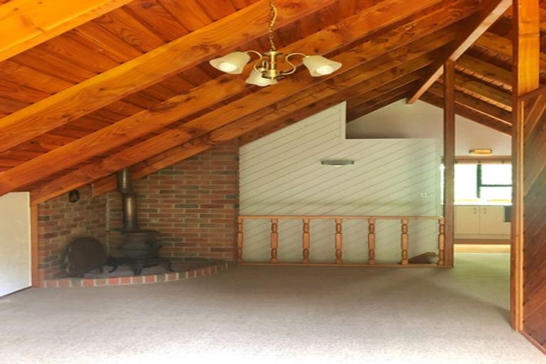 Photo of property in 23-25 Bernard Magnus Lane, Greenhithe, Auckland, 0632