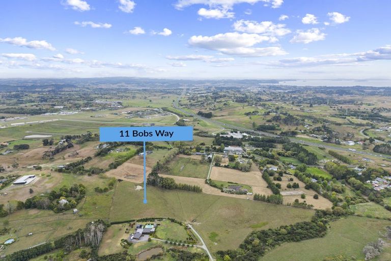 Photo of property in 11 Bobs Way, Dairy Flat, 0792