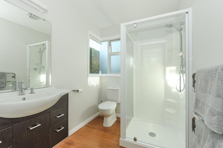 Photo of property in 285a Titirangi Road, Titirangi, Auckland, 0604