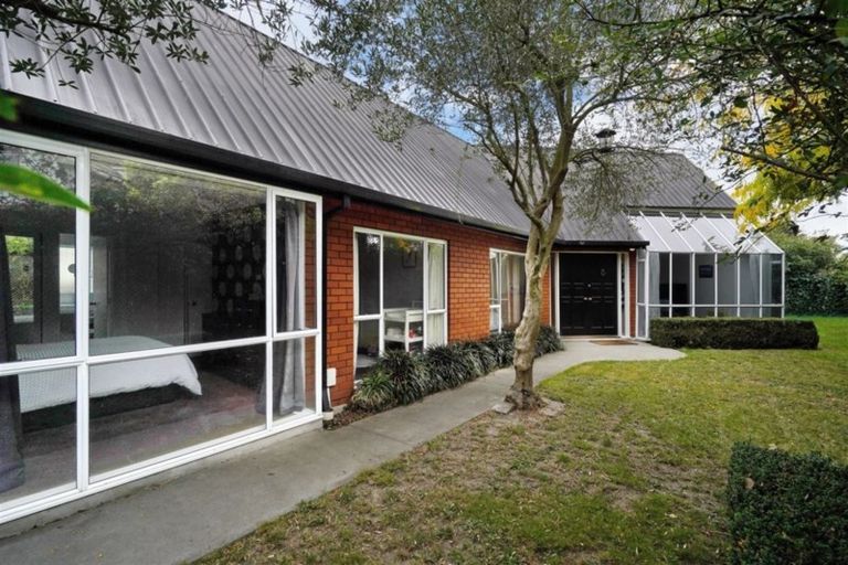 Photo of property in 1/28b Poulton Avenue, Richmond, Christchurch, 8013