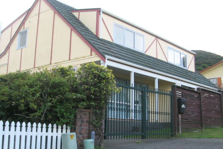 Photo of property in 59a Percy Dyett Drive, Karori, Wellington, 6012