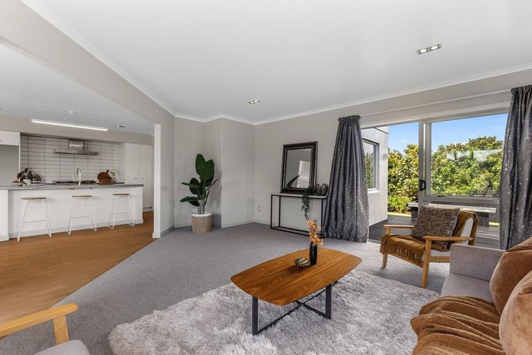 Photo of property in 13 Olive Close, Omokoroa, 3114