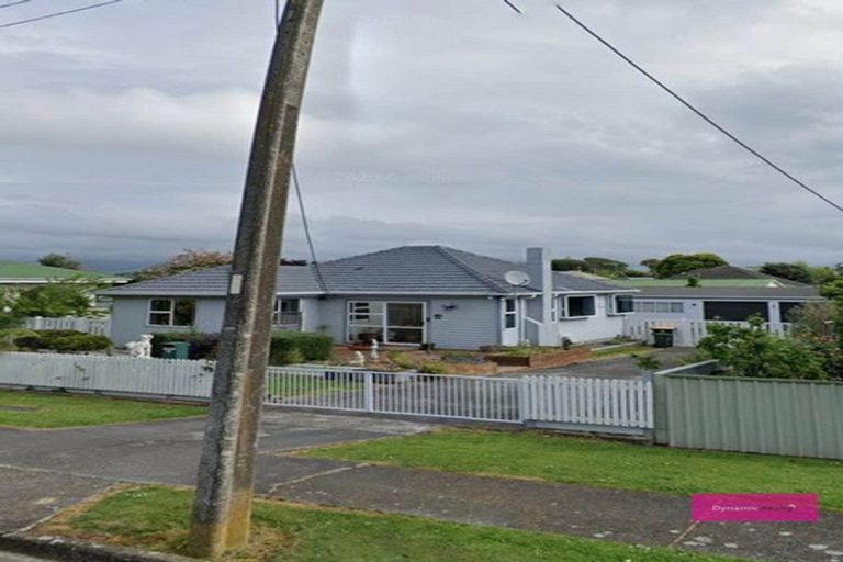 Photo of property in 25 Read Street, Levin, 5510