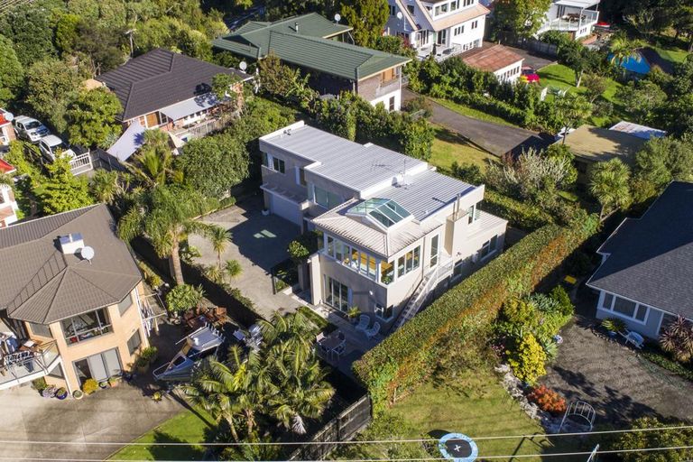 Photo of property in 285a Titirangi Road, Titirangi, Auckland, 0604