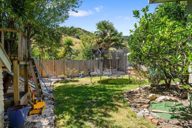 Photo of property in 21 Rainbow Drive, Atawhai, Nelson, 7010