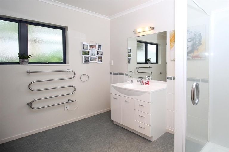 Photo of property in 57 Tawhai Place, Parahaki, Whangarei, 0112