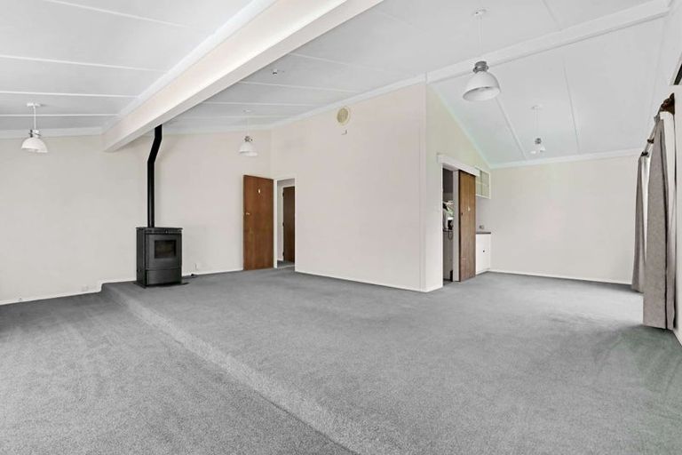 Photo of property in 3 Russell Crescent, Western Heights, Rotorua, 3015