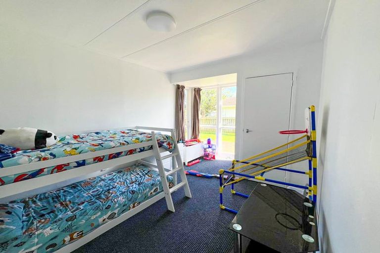 Photo of property in 25 Hamilton Drive, Waiuku, 2123