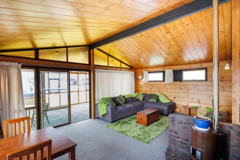 Photo of property in 17 Lockhart Avenue, Milson, Palmerston North, 4414