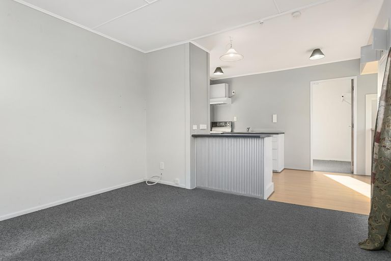 Photo of property in 9 Rose Street, Tirau, 3410