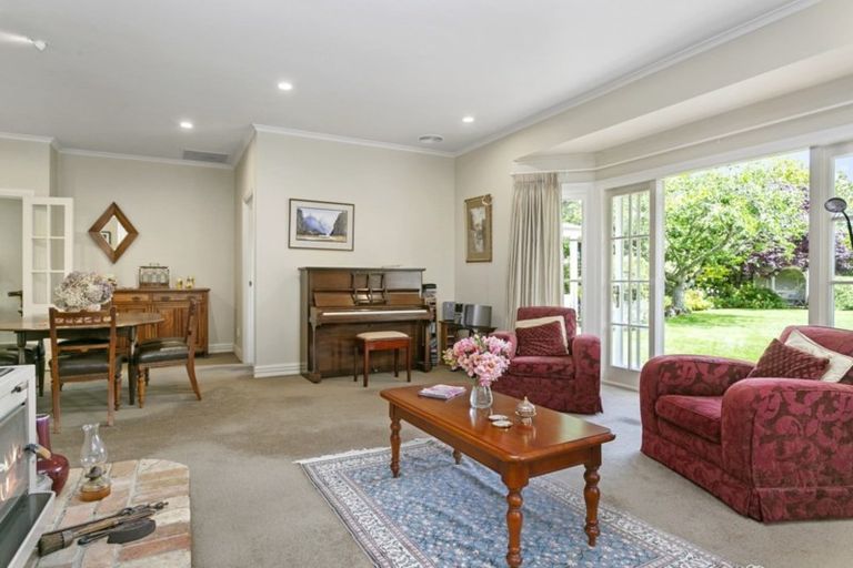 Photo of property in 4 Longfellow Street, Leamington, Cambridge, 3432