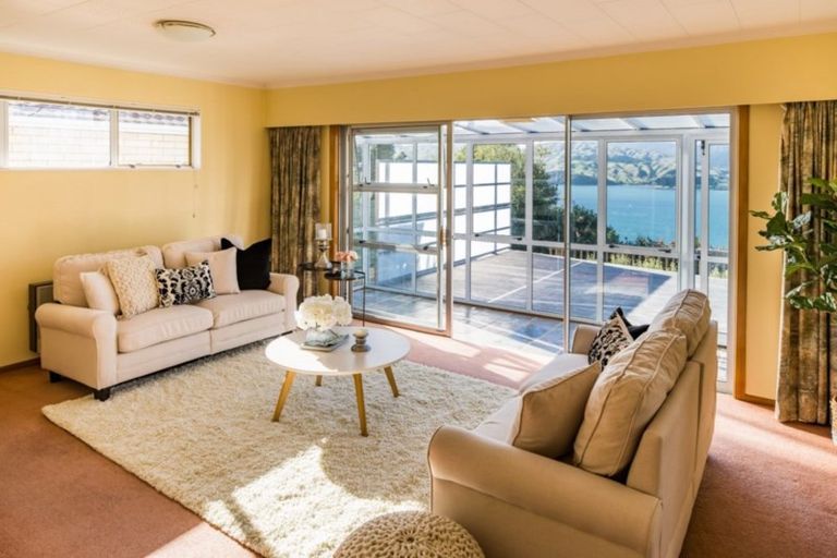 Photo of property in 103 Kahu Road, Paremata, Porirua, 5024