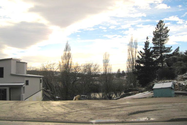 Photo of property in 19 Earnscleugh Road, Bridge Hill, Alexandra, 9320