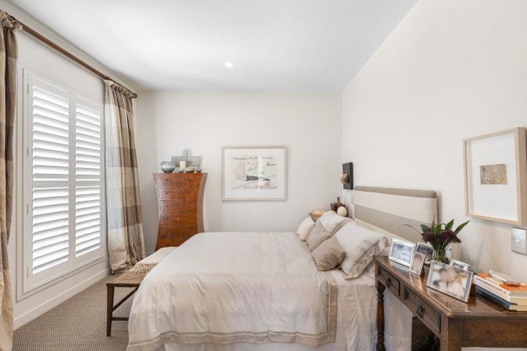 Photo of property in 3 Crescent Road, Parnell, Auckland, 1052