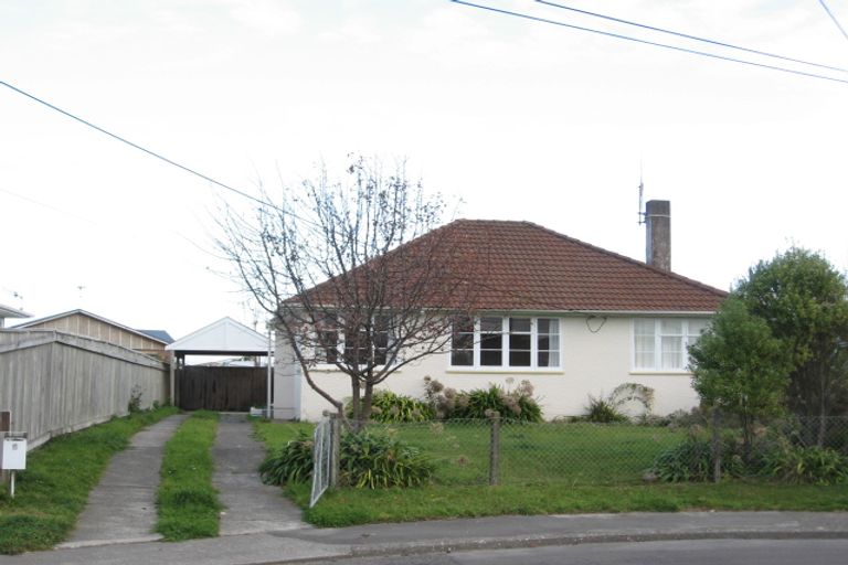 Photo of property in 6 Matene Place, Otaki, 5512