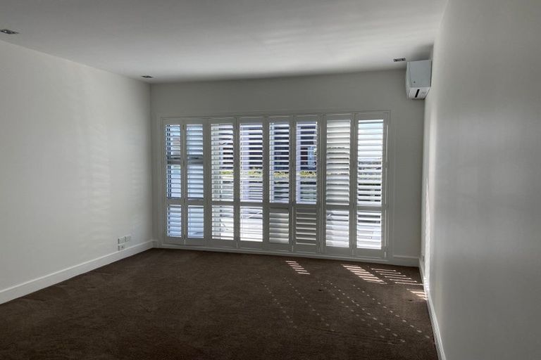 Photo of property in 7/258 Hurstmere Road, Takapuna, Auckland, 0622