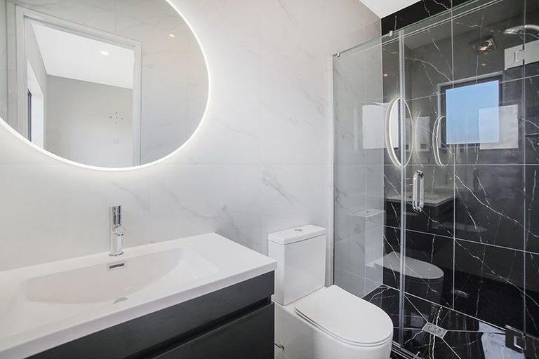 Photo of property in 22 Perkins Street, Papakura, 2110