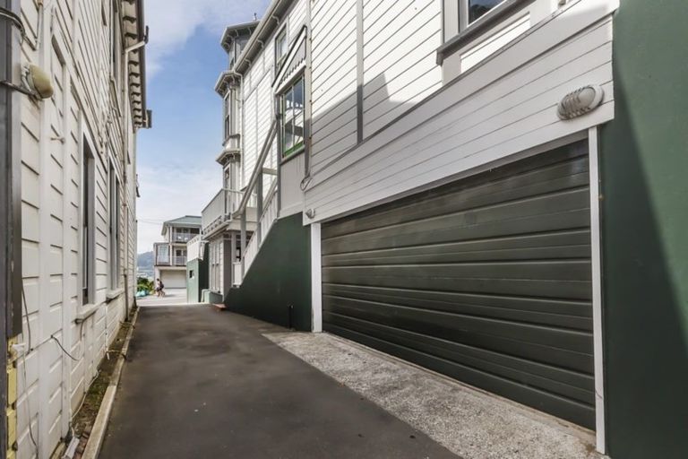 Photo of property in 2/246 The Terrace, Wellington Central, Wellington, 6011